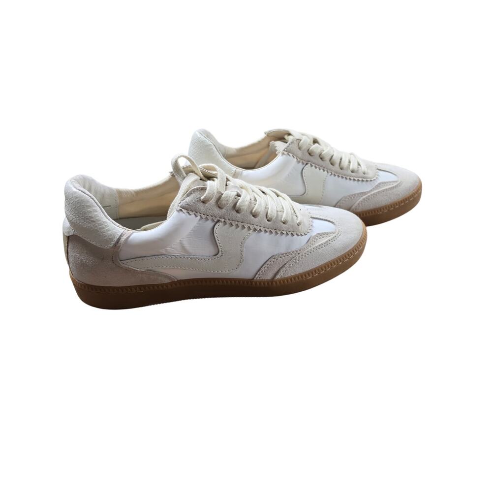 Dolce Vita White Suede Leather Gum Sole Sneakers Womenโs Size 7.5